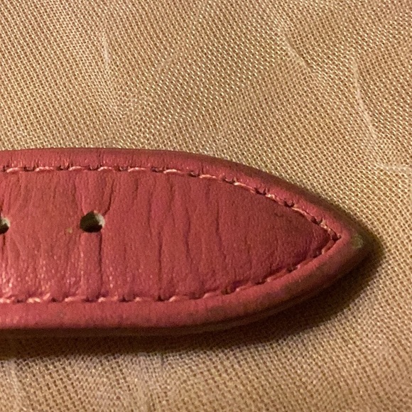 Vera Bradley Floral watch face with Leather pink band - Picture 7 of 10